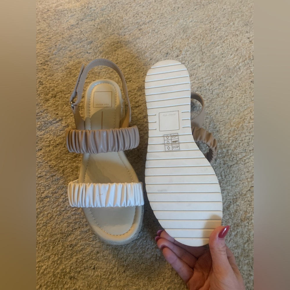 Sandals - Picture 3 of 3